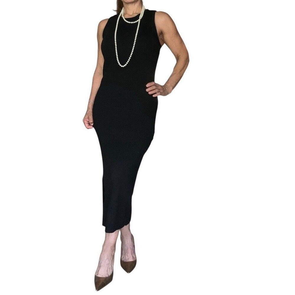 On-34th Women's Black Ribbed Round Neck Sleeveless Sweater Dress Size M stretchy